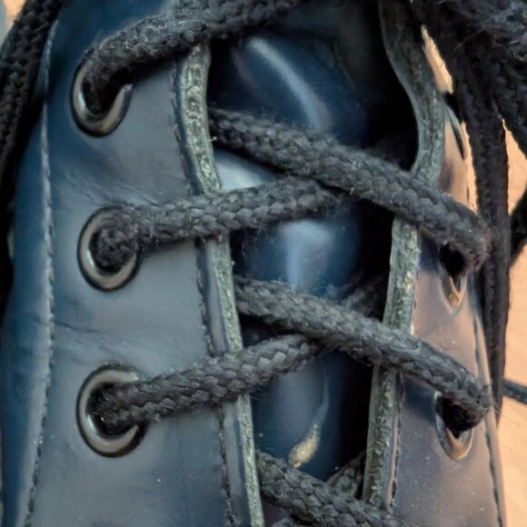 Vintage 1996 Dr. Martens Air Wair Size 6 US, 5 UK Navy Smooth 8 Eyelet Boots - Picture 7 of 14